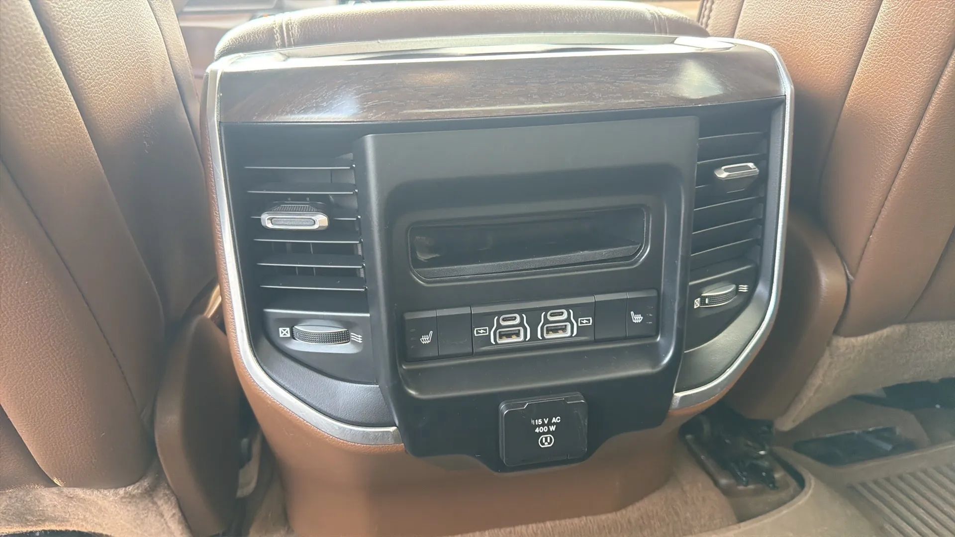 Used 2021 RAM 1500 Laramie AWD/4WD image 22
