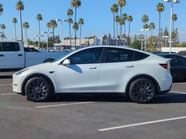 Used 2020 Tesla Model Y Long Range AWD/4WD image 9