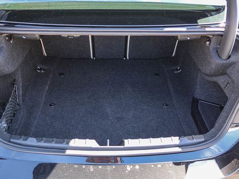 Used 2019 BMW 440i xDrive Coupe w/ M Sport Package image 26