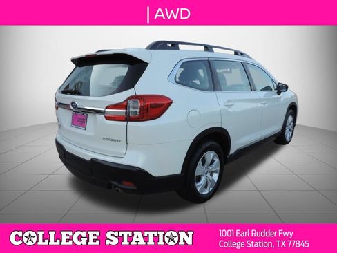 Used 2021 Subaru Ascent 8-Passenger AWD/4WD image 4