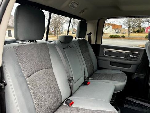 Used 2019 RAM 1500 Big Horn AWD/4WD image 22