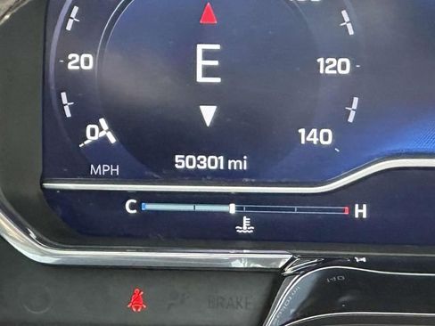 Used 2023 Chevrolet Silverado 1500 RST image 27