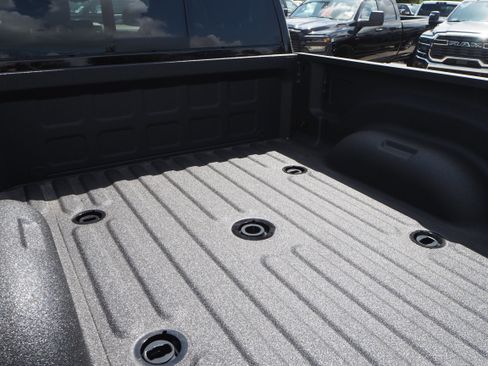 New 2025 RAM 2500 Limited image 9