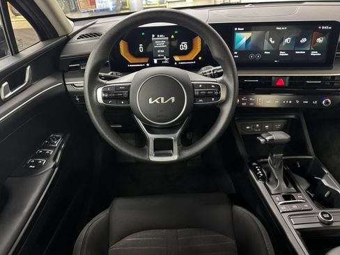 Used 2025 Kia K5 LXS FWD image 14