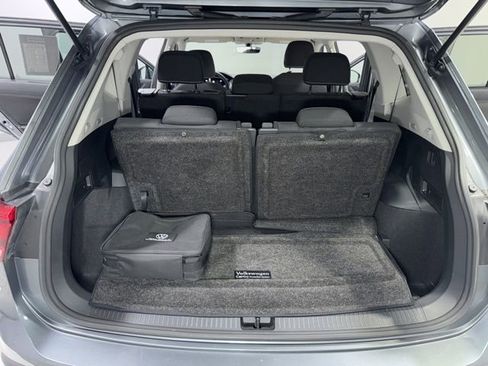 Used 2023 Volkswagen Tiguan S image 29
