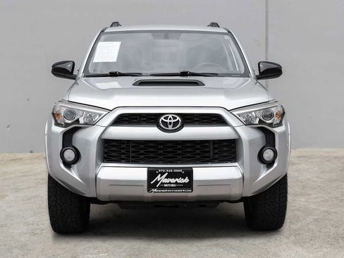 Used 2015 Toyota 4Runner Trail AWD/4WD image 5