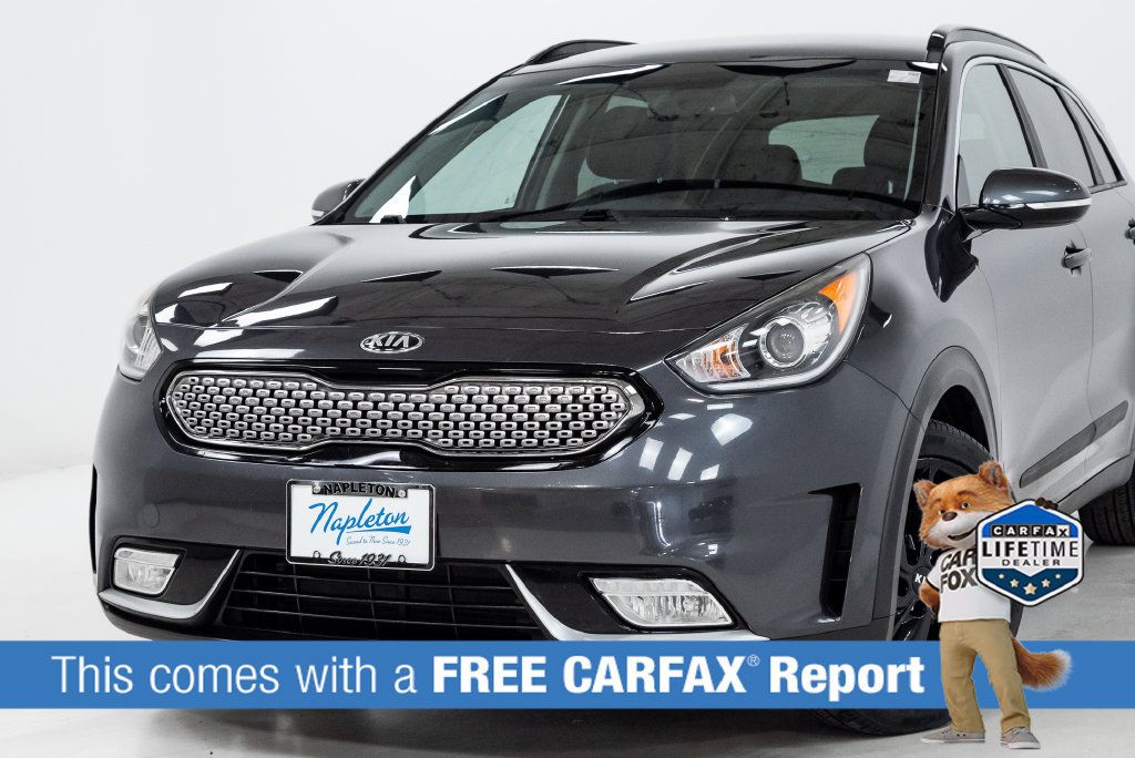 Used 2018 Kia Niro EX w/ Option Group 020 FWD image 2