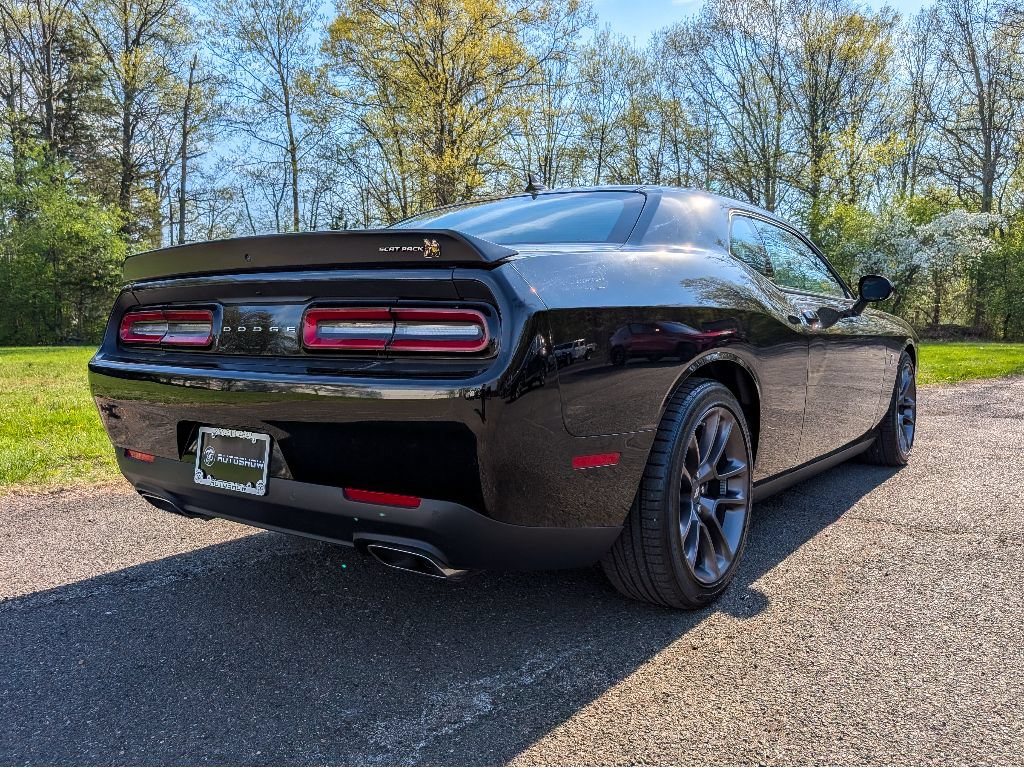 Used 2023 Dodge Challenger R/T Scat Pack RWD image 5