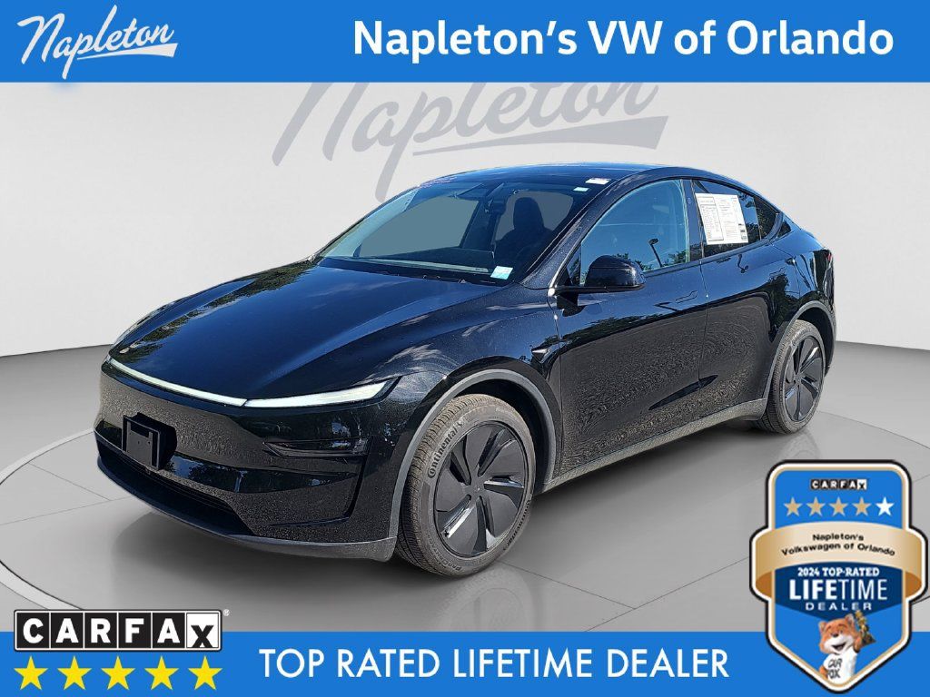 Used 2026 Tesla Model Y 2WD image 1