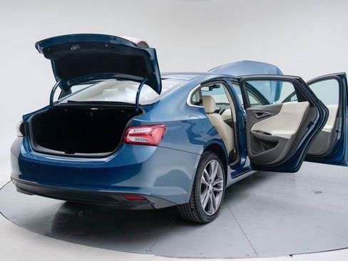 Used 2024 Chevrolet Malibu LT image 21