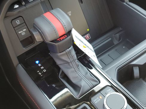 New 2026 Toyota Tundra TRD Pro AWD/4WD image 32