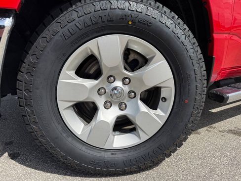 Used 2024 RAM 1500 Big Horn AWD/4WD image 10