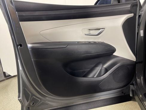 Used 2025 Hyundai Tucson SEL FWD image 19
