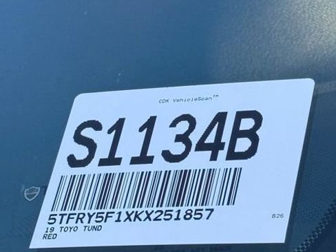 Used 2019 Toyota Tundra SR5 w/ SR5 Upgrade Package image 32