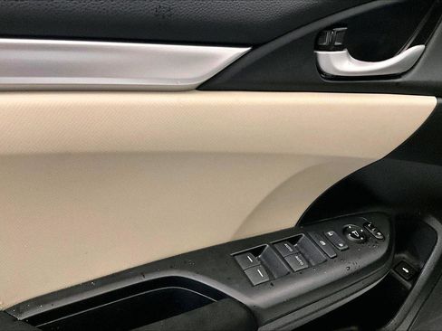 Used 2020 Honda Civic LX image 22