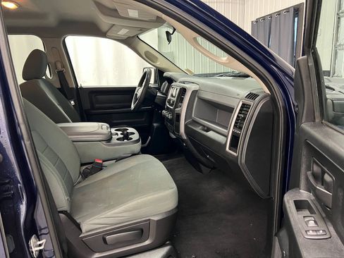 Used 2014 RAM 1500 Express AWD/4WD image 11