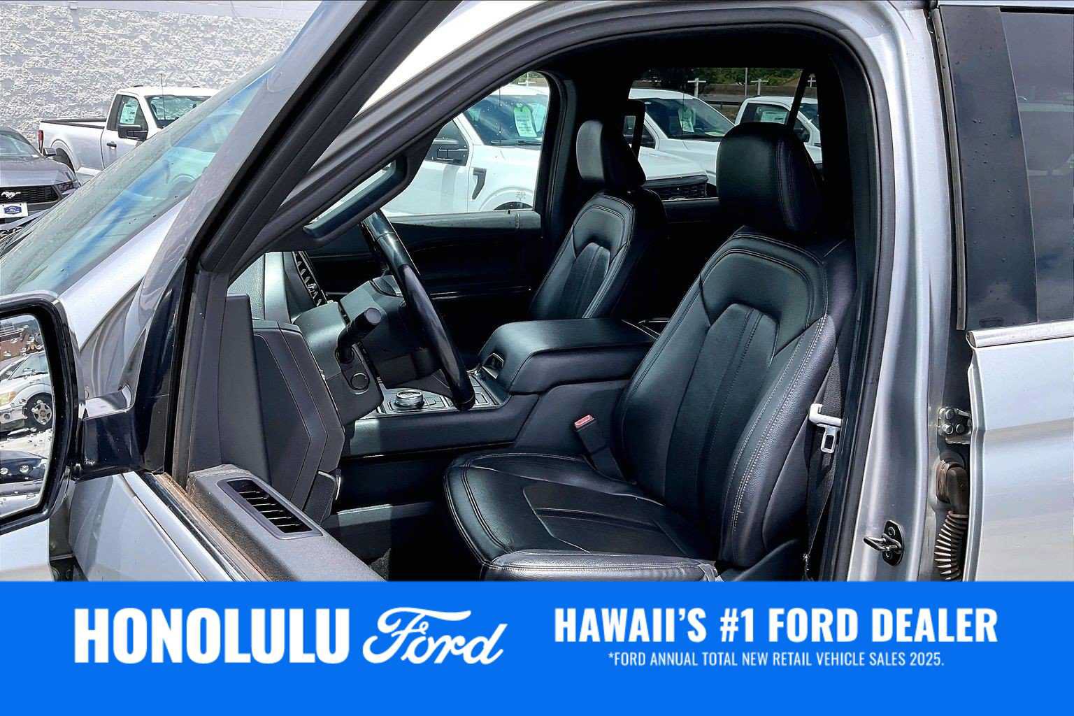 Used 2021 Ford Expedition Limited AWD/4WD image 11