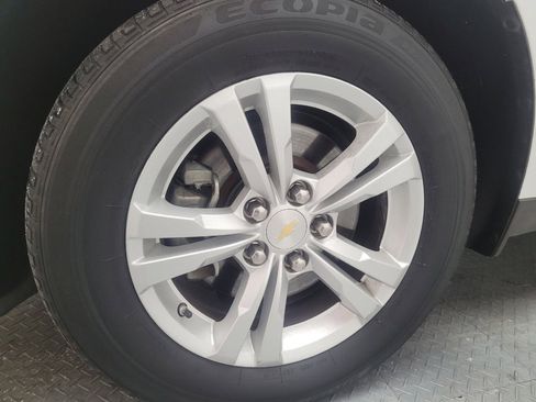 Used 2015 Chevrolet Equinox LS image 31