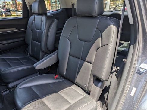 Used 2021 Kia Telluride SX w/ Nightfall Edition Package AWD/4WD image 27
