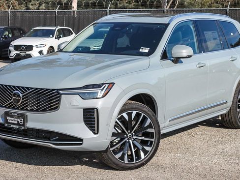 New 2026 Volvo XC90 B5 Plus w/ Protection Package image 1