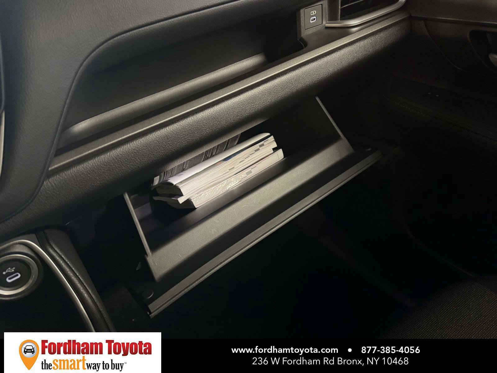 Used 2026 Toyota Grand Highlander AWD image 32