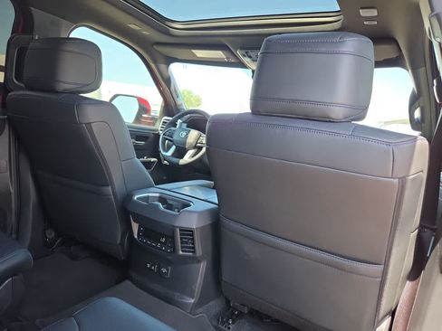 Certified 2025 Toyota Sequoia Platinum AWD/4WD image 16