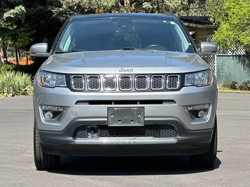 Used 2021 Jeep Compass Limited AWD/4WD image 9