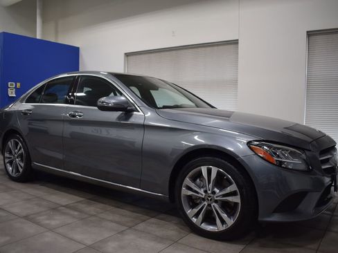 Used 2021 Mercedes-Benz C 300 4MATIC Sedan w/ Driver Assistance Package image 5