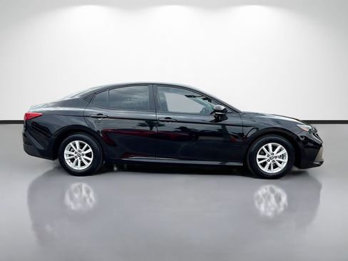 Used 2025 Toyota Camry LE w/ Convenience Package FWD image 2