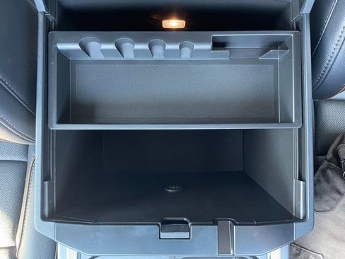 New 2025 Ford F350 Lariat w/ Lariat Ultimate Package image 40