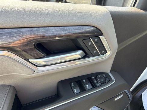 Certified 2025 Chevrolet Silverado 3500 LTZ w/ LTZ Premium Package image 7