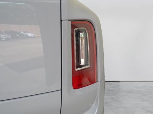 Certified 2023 Rolls-Royce Cullinan Black Badge w/ Driver's Package AWD/4WD image 51