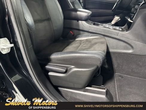 Used 2020 Jeep Grand Cherokee Laredo w/ Laredo X Package AWD/4WD image 42
