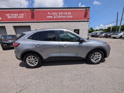 Used 2022 Ford Escape SE w/ Convenience Package FWD image 5