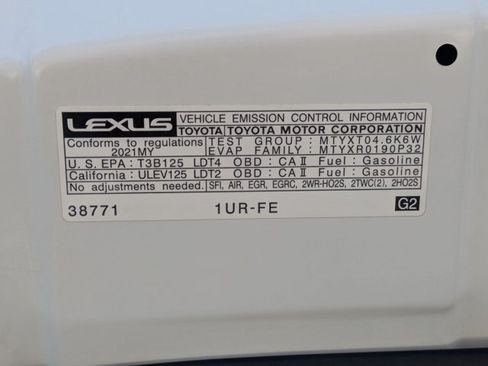 Used 2021 Lexus GX 460 Premium w/ Premium Package AWD/4WD image 28