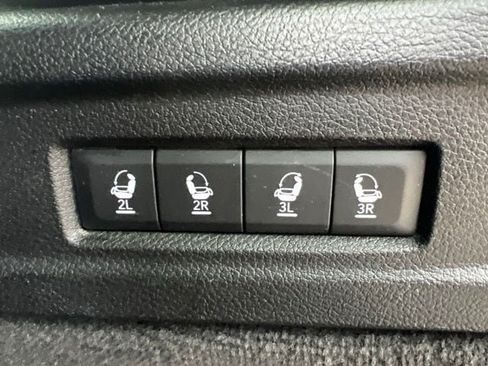 Certified 2021 Jeep Grand Cherokee L Overland w/ Luxury Tech Group IV AWD/4WD image 13