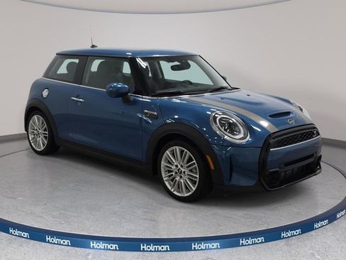 Certified 2024 MINI Cooper S FWD image 3