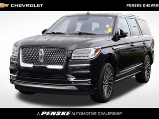 Used 2019 Lincoln Navigator Reserve AWD/4WD video 1