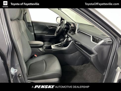 Used 2024 Toyota RAV4 XLE FWD image 6