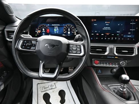Used 2025 Ford Mustang GT Premium RWD image 14