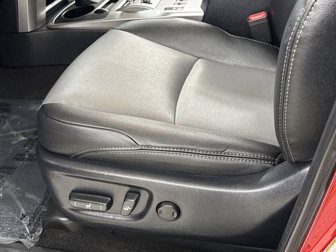 Used 2020 Toyota 4Runner SR5 Premium image 18