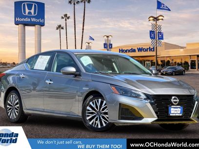 Used 2023 Nissan Altima 2.5 SV
