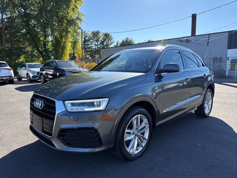 Used 2018 Audi Q3 2.0T Premium Plus w/ Premium Plus Package image 3
