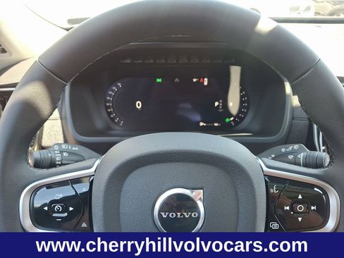 New 2026 Volvo XC90 B6 Plus w/ Protection Package Premier image 20