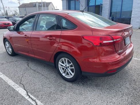 Used 2018 Ford Focus SE image 6