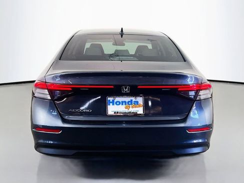 Certified 2023 Honda Accord EX image 22