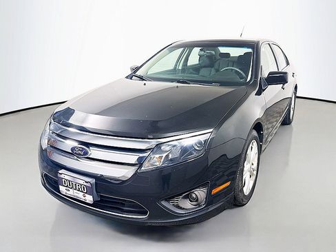 Used 2012 Ford Fusion SE image 3