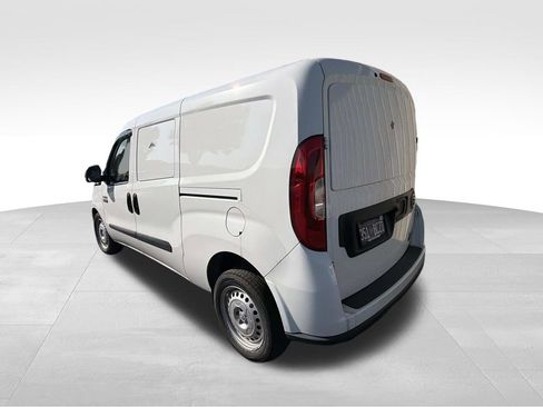 Used 2022 RAM ProMaster City Tradesman image 3