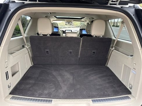 Used 2019 Lincoln Navigator L Reserve w/ Cargo Package image 47