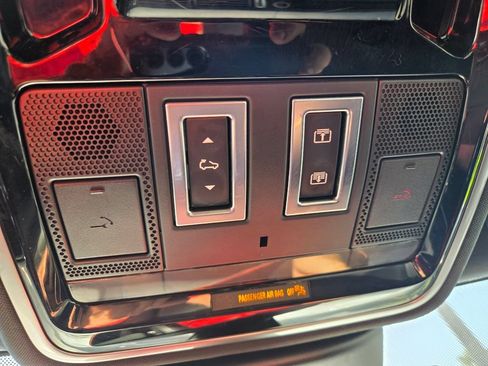 Used 2017 Land Rover Range Rover AWD/4WD image 54